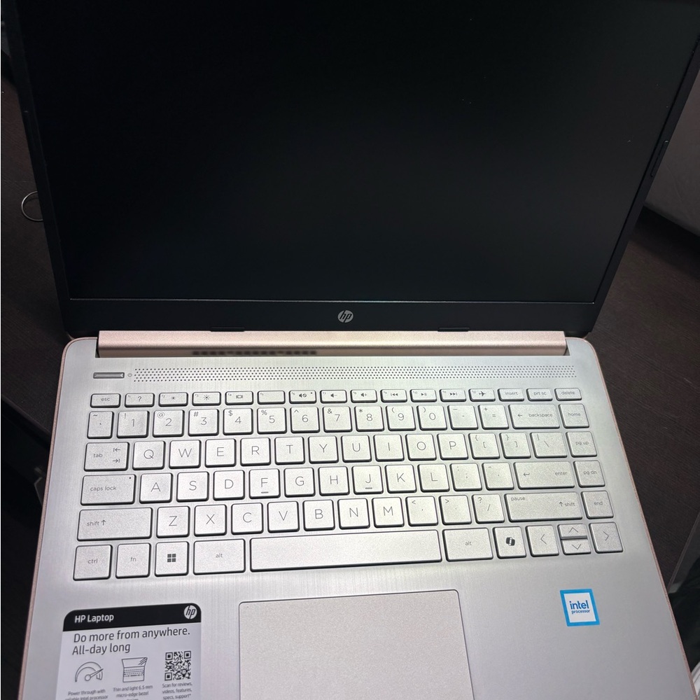 HP rose and gold Laptop BrandNew !